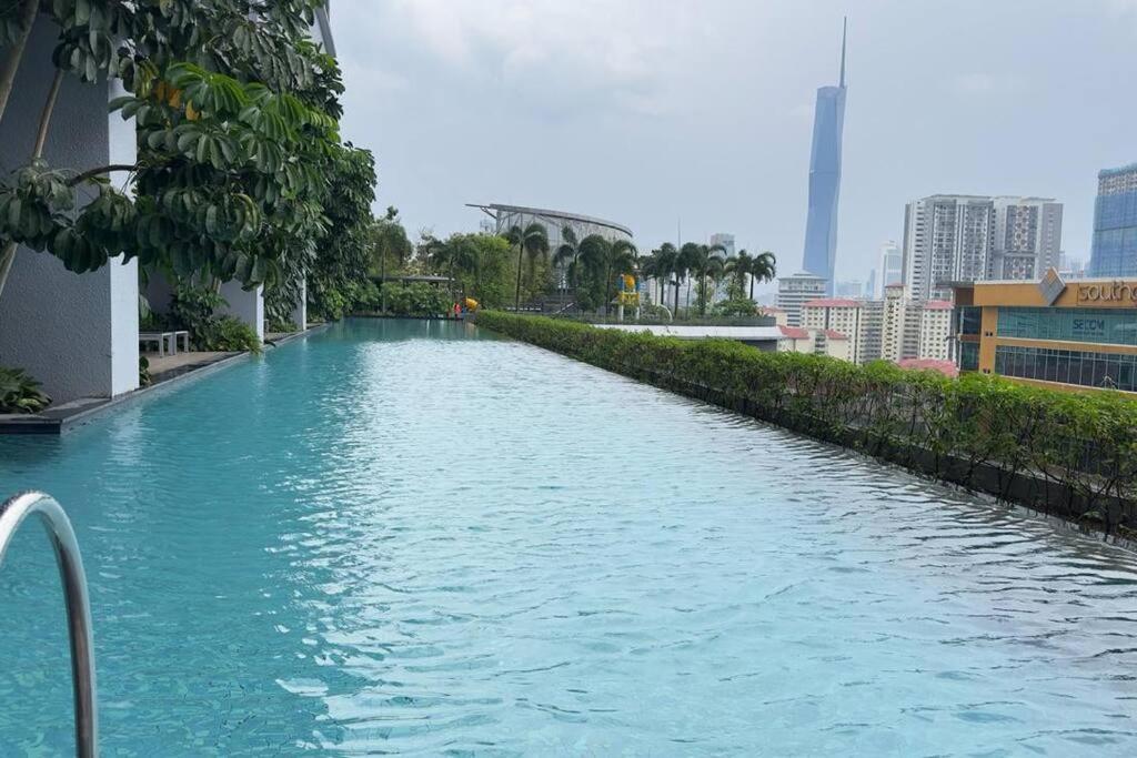 Apartment Klcc View Luxury Family *