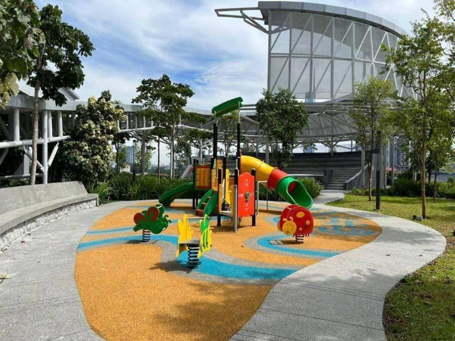 Pangsapuri Klcc View Luxury Family